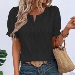 Chic Black Short Sleeve Top